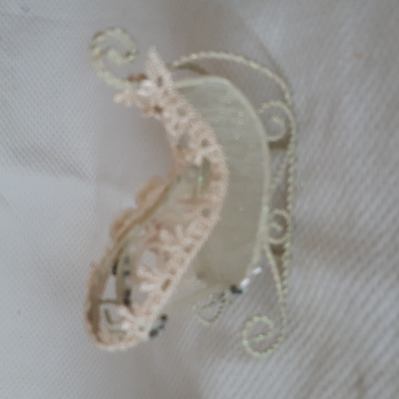 Sleigh Ornaments - Picture 5 of 6